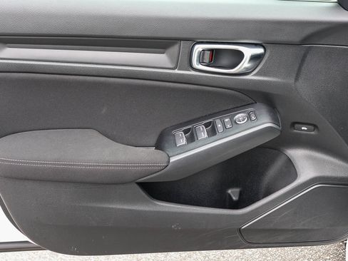 Certified 2025 Honda Civic Sport image 24