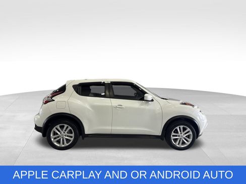 Used 2015 Nissan Juke S FWD image 13
