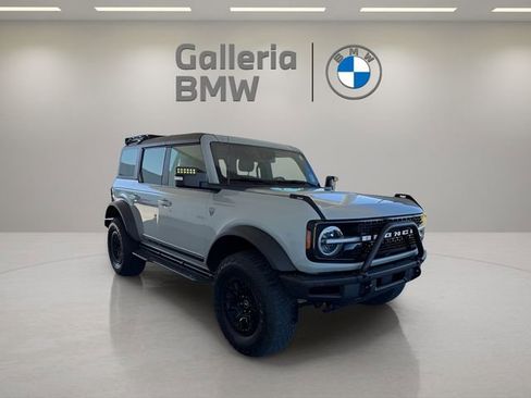 Used 2021 Ford Bronco First Edition image 3