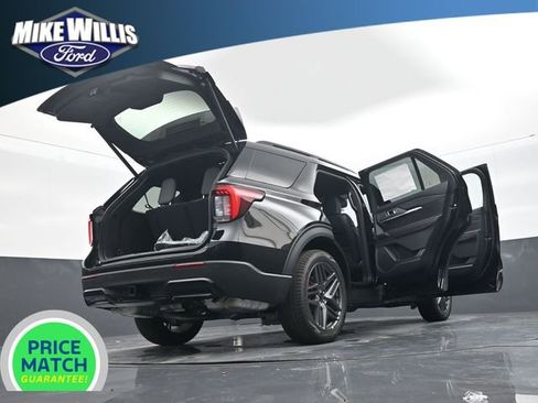 New 2026 Ford Explorer ST-Line w/ ST-Line Street Pack image 29