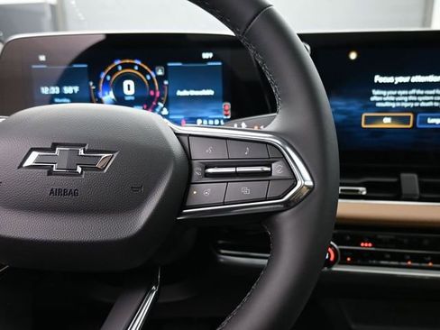 New 2026 Chevrolet Equinox ACTIV w/ Convenience Package III image 16