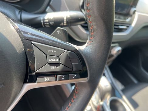 Used 2024 Nissan Altima 2.5 SR FWD image 24