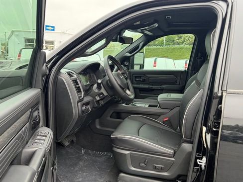 New 2026 RAM 3500 Limited AWD/4WD image 16