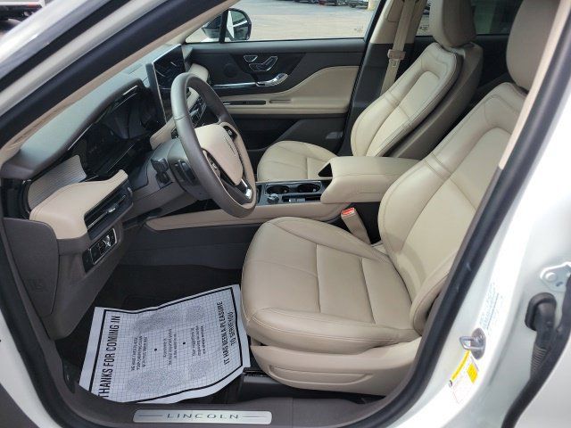 Certified 2024 Lincoln Corsair FWD image 4