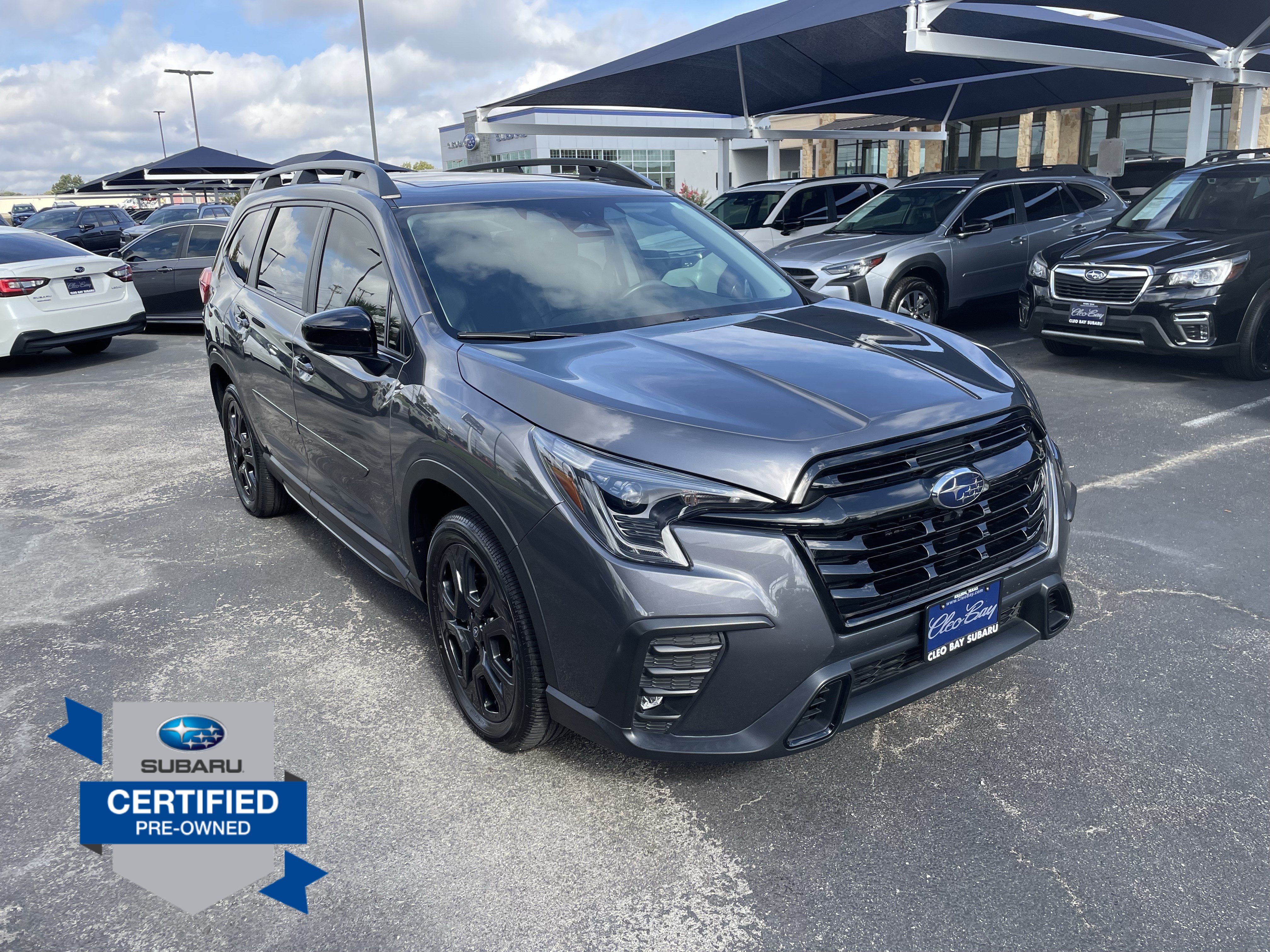 Used 2025 Subaru Ascent Bronze Edition AWD/4WD image 2