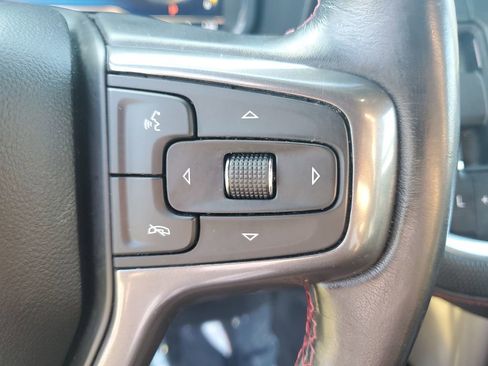 Used 2022 Chevrolet Tahoe RST w/ Sport Performance Package image 32