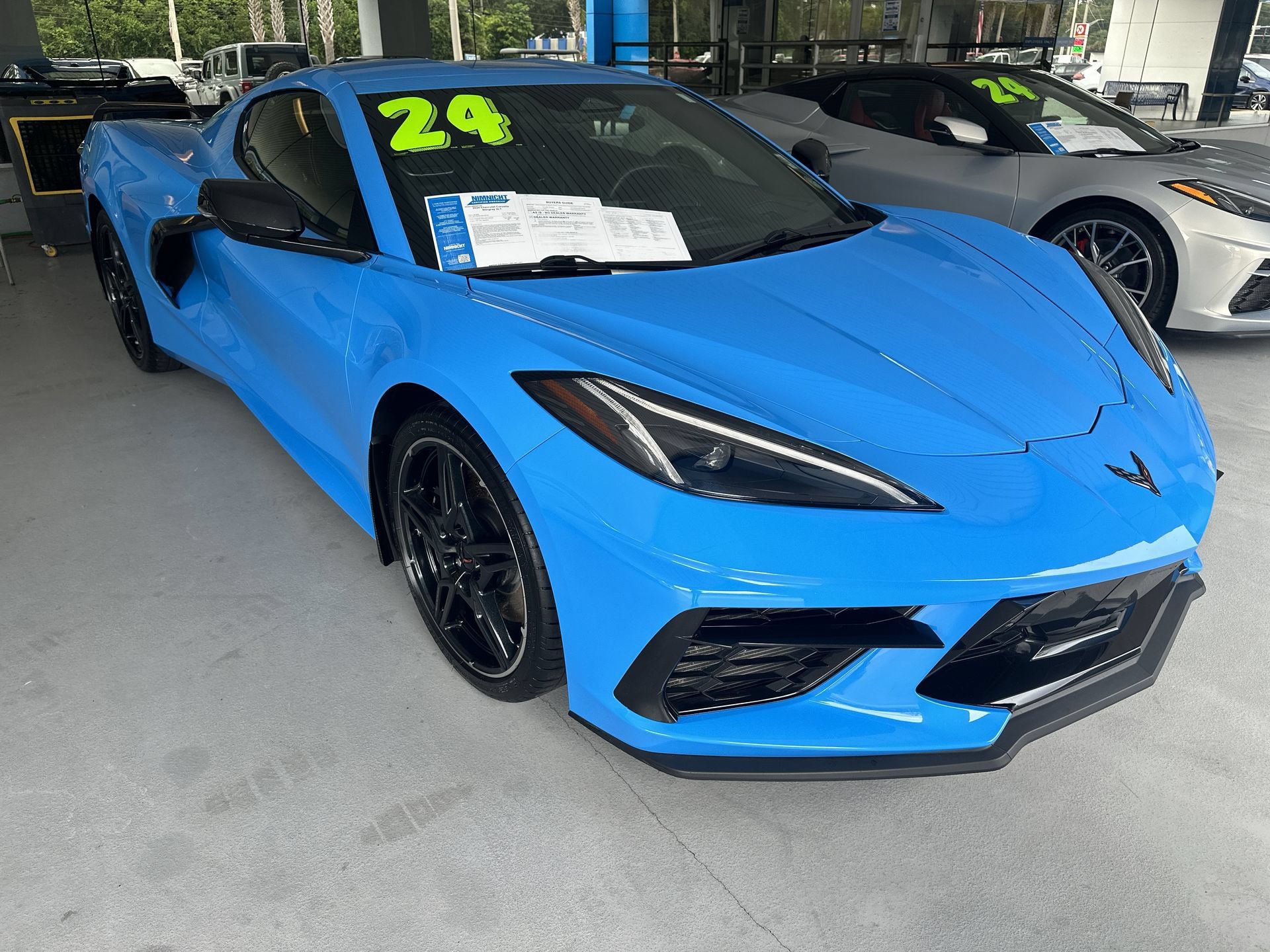 Used 2024 Chevrolet Corvette Stingray Preferred Cpe w/ Z51 Performance Package RWD image 2
