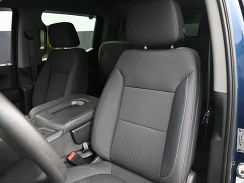 Used 2019 Chevrolet Silverado 1500 Custom Trail Boss w/ Custom Convenience Package AWD/4WD image 11