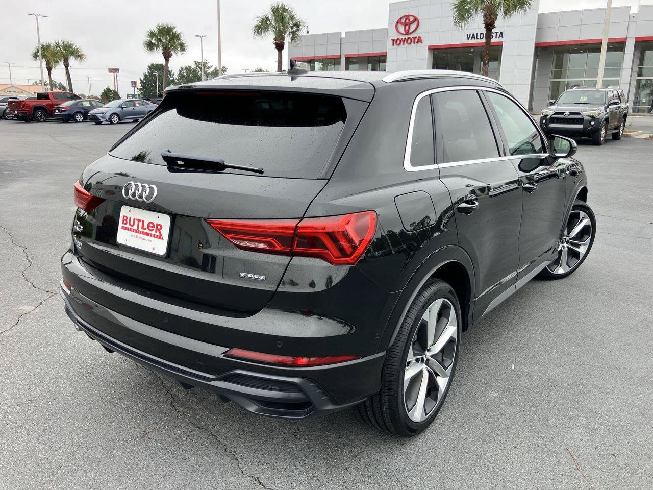 Used 2020 Audi Q3 2.0T Prestige w/ Prestige Package AWD/4WD image 5