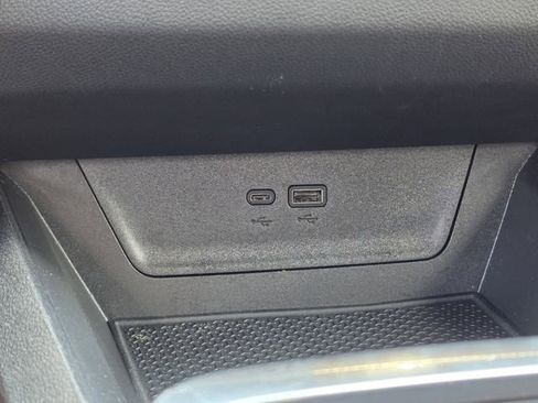 Used 2025 Chevrolet Equinox ACTIV AWD/4WD image 21