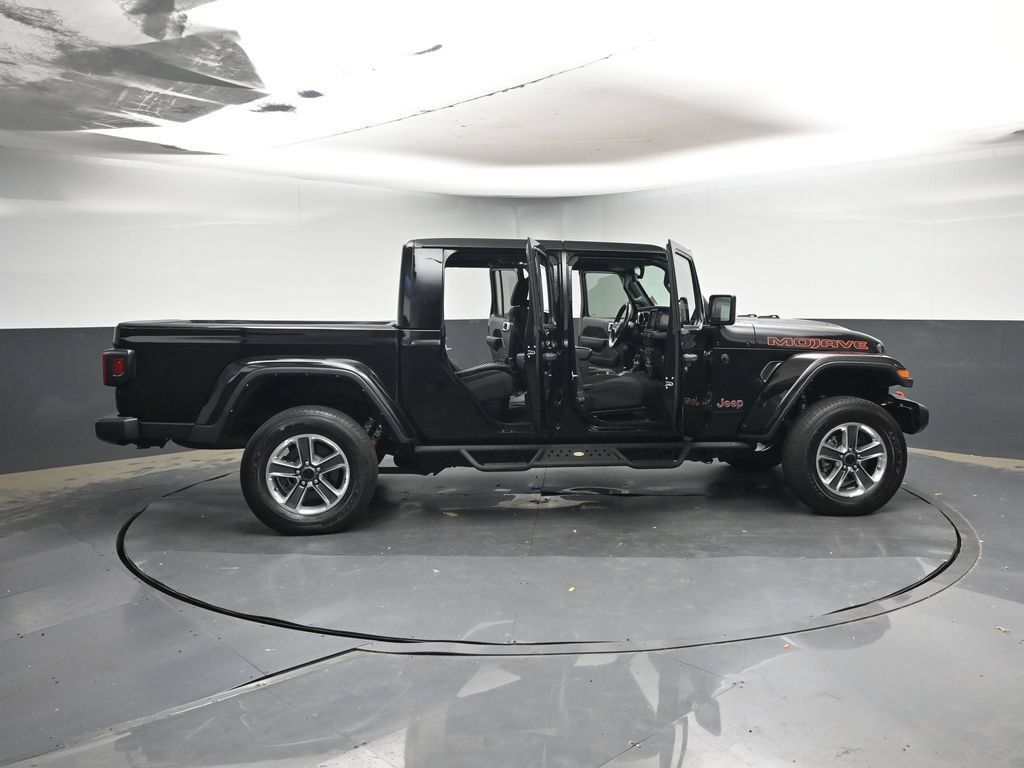 Used 2022 Jeep Gladiator Mojave w/ Trailer Tow Package AWD/4WD image 51
