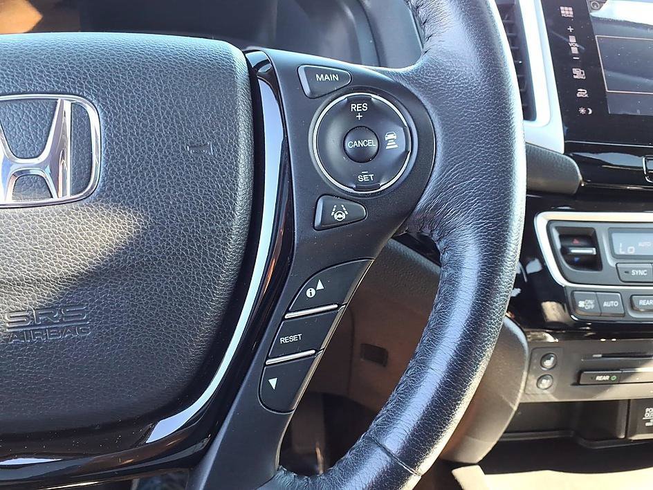 Used 2016 Honda Pilot Elite image 33