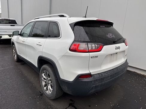Used 2019 Jeep Cherokee Latitude Plus image 5