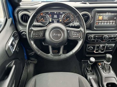 Used 2021 Jeep Wrangler Unlimited Sport image 17