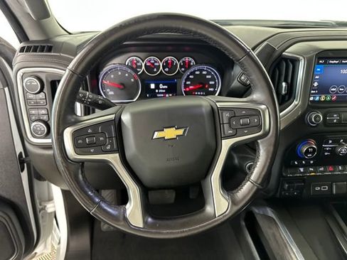 Used 2021 Chevrolet Silverado 2500 LTZ w/ LTZ Convenience Package image 13