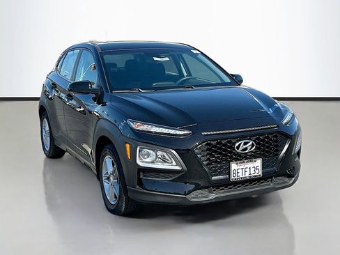 Used 2018 Hyundai Kona SE FWD image 3