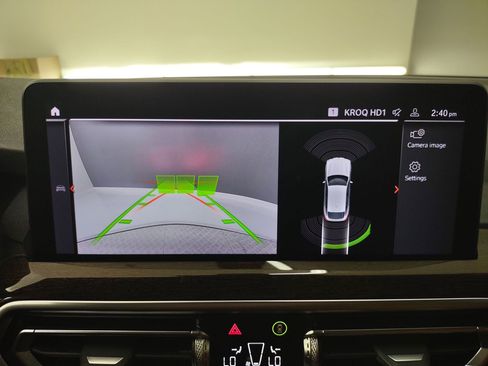 Certified 2023 BMW X4 xDrive30i w/ Convenience Package image 28