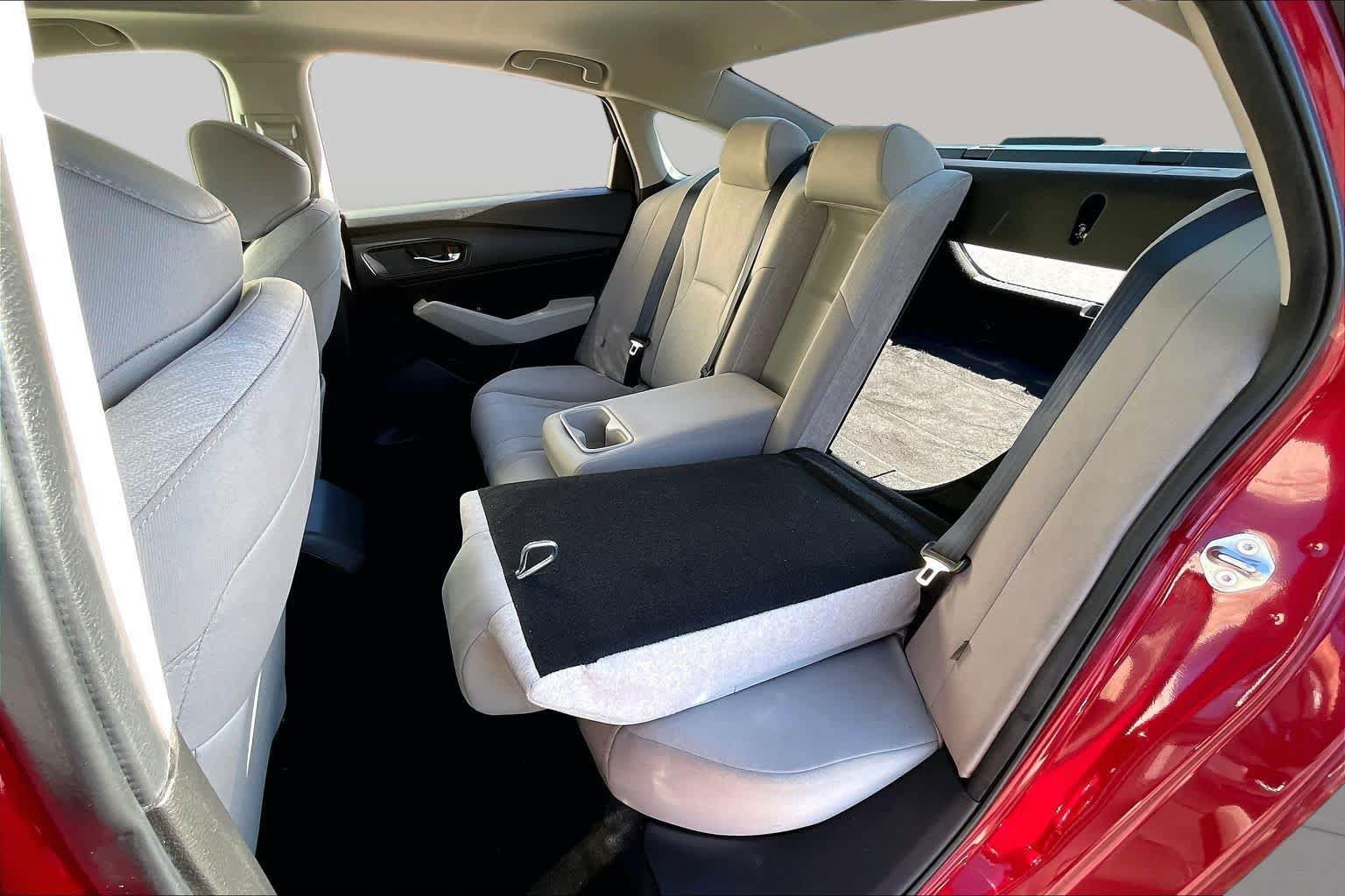 Used 2023 Honda Accord EX image 19