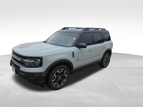 Used 2022 Ford Bronco Sport Outer Banks w/ Tech Package AWD/4WD image 32