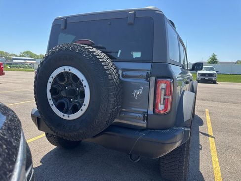 Used 2022 Ford Bronco Badlands w/ Sasquatch Package AWD/4WD image 9