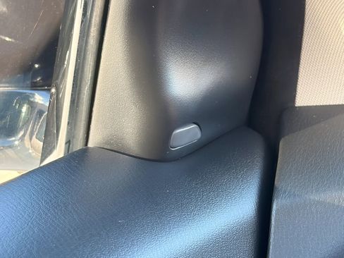 Used 2019 INFINITI QX60 Luxe w/ Essential Package image 33