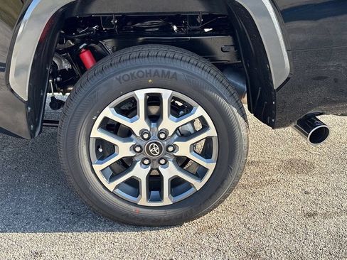 New 2026 Toyota Tundra 1794 Edition AWD/4WD image 32