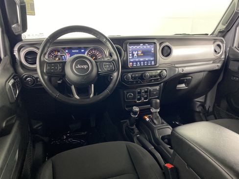 Used 2022 Jeep Gladiator Sport AWD/4WD image 19