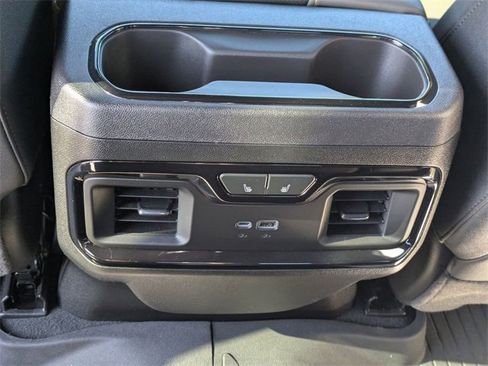 Certified 2024 Chevrolet Silverado 2500 ZR2 w/ Technology Package image 31