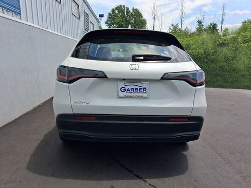 Used 2024 Honda HR-V LX image 11