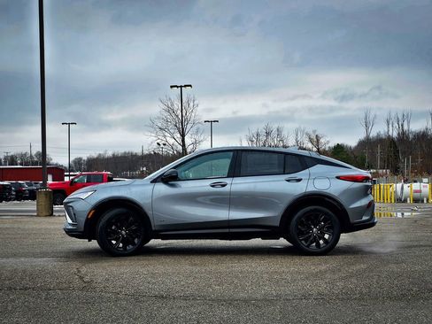 New 2026 Buick Envista Sport Touring image 7