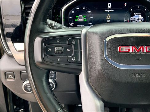 Used 2025 GMC Sierra 1500 SLT image 24