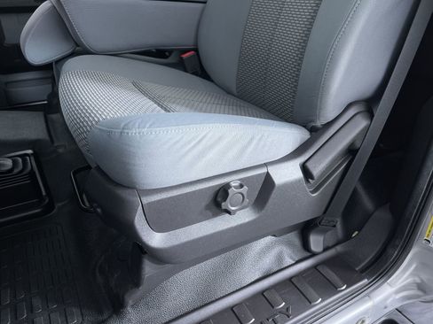 Used 2016 Ford F250 XL w/ XL Appearance Package image 13