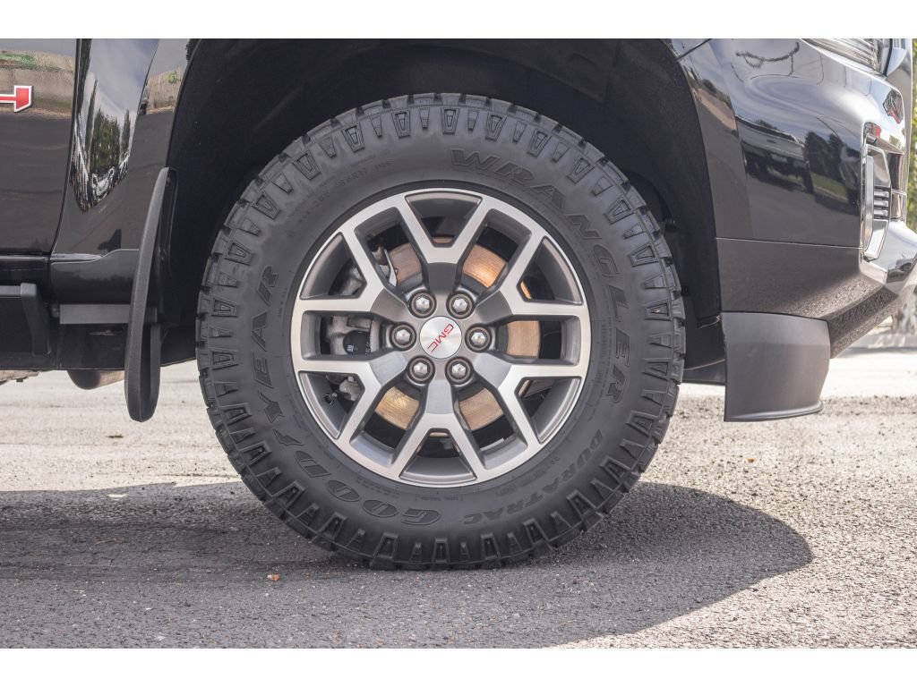 Used 2022 GMC Canyon AT4 w/ Trailering Package AWD/4WD image 9