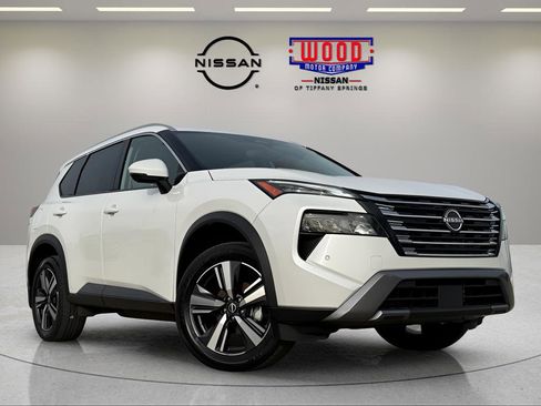 Certified 2025 Nissan Rogue SL AWD/4WD image 3