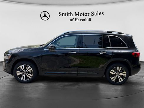 New 2026 Mercedes-Benz GLB 250 4MATIC image 2