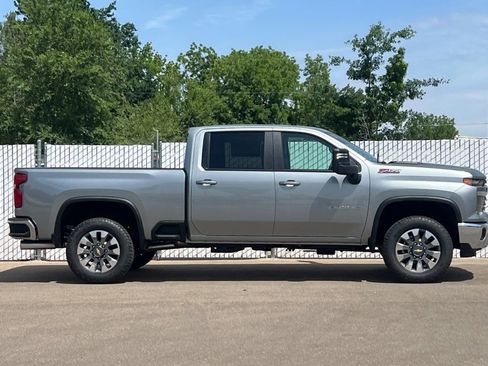 New 2026 Chevrolet Silverado 2500 LT w/ All Star Edition AWD/4WD image 3