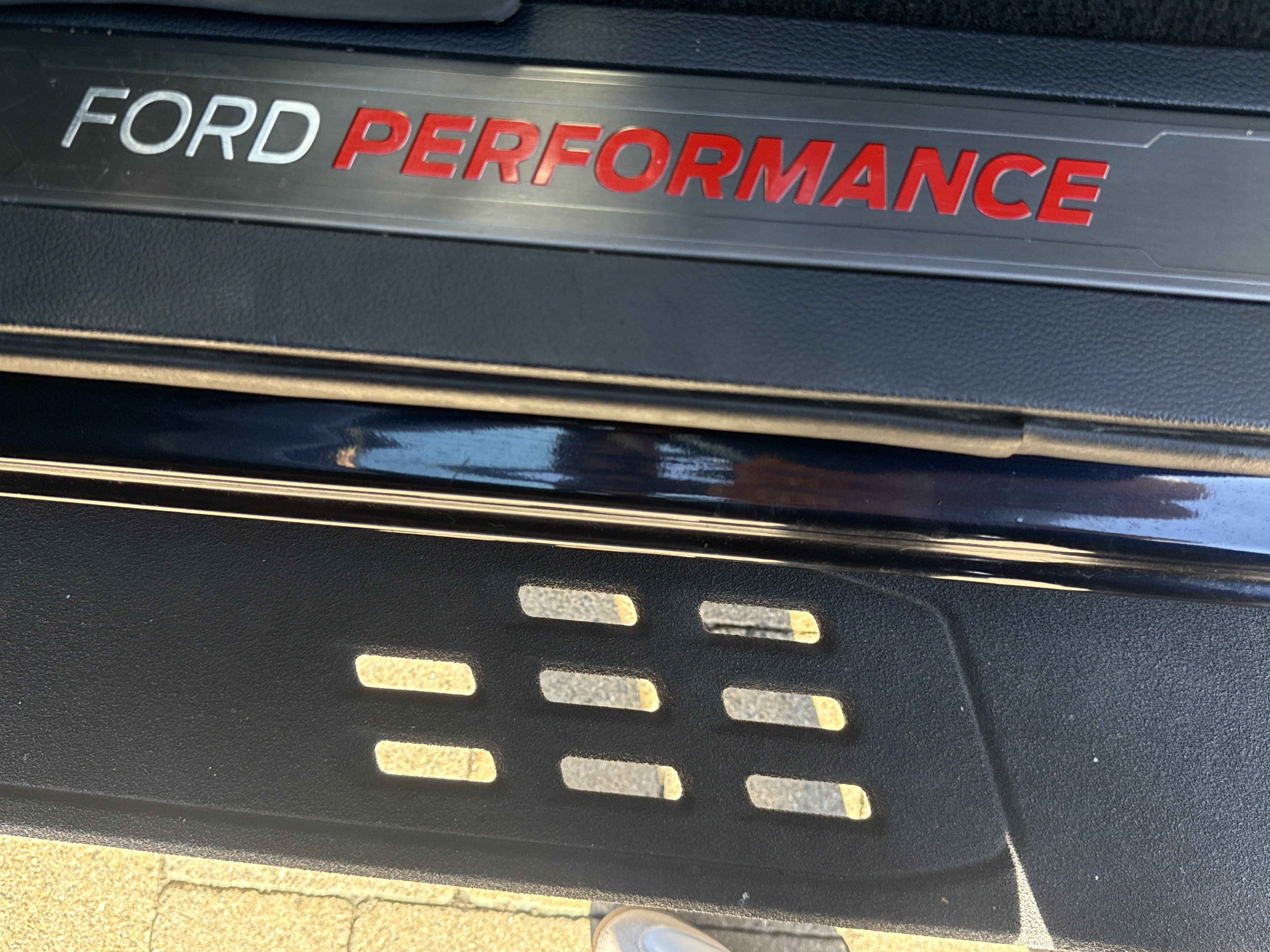 Used 2022 Ford F150 Raptor w/ Equipment Group 801A High AWD/4WD image 36