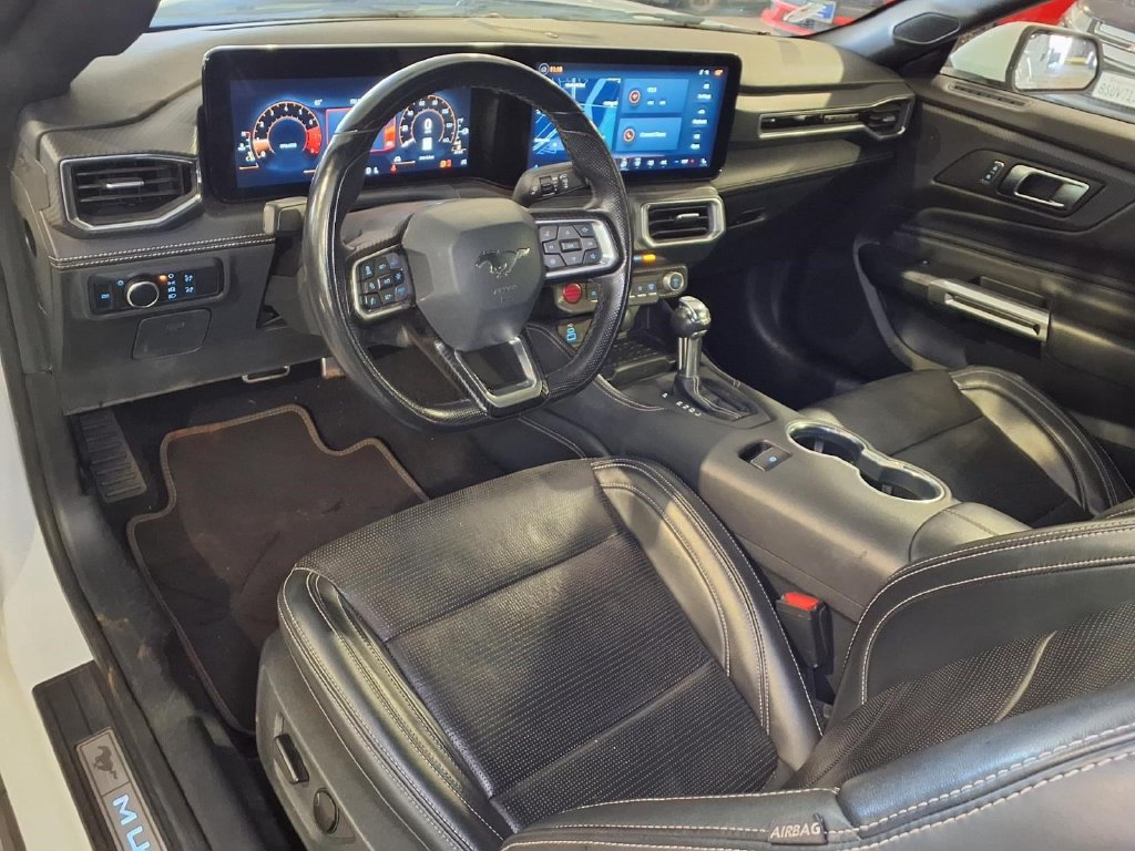 Used 2024 Ford Mustang Premium RWD image 4