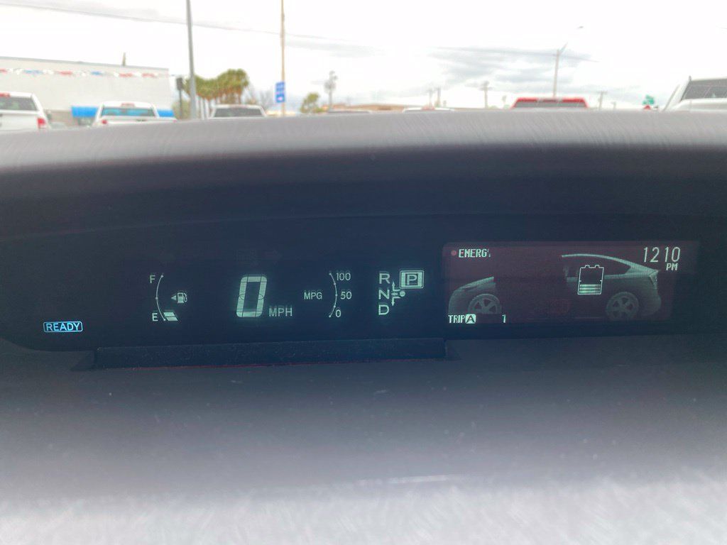Used 2012 Toyota Prius Five FWD image 25