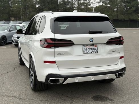 Used 2026 BMW X5 xDrive40i w/ M Sport Package image 11