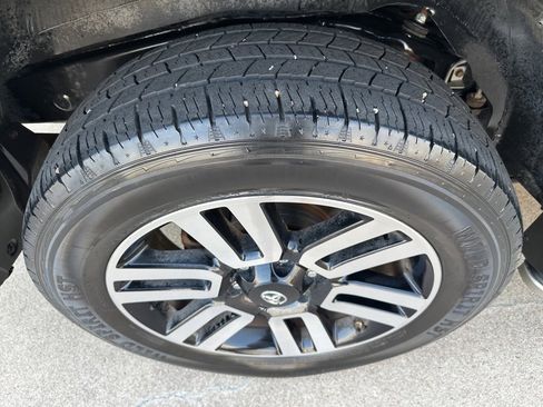 Used 2019 Toyota 4Runner Limited image 21