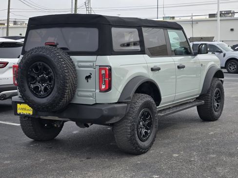 Certified 2022 Ford Bronco Wildtrak image 8