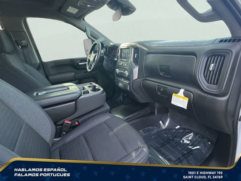 Used 2024 GMC Sierra 2500 Pro AWD/4WD image 29