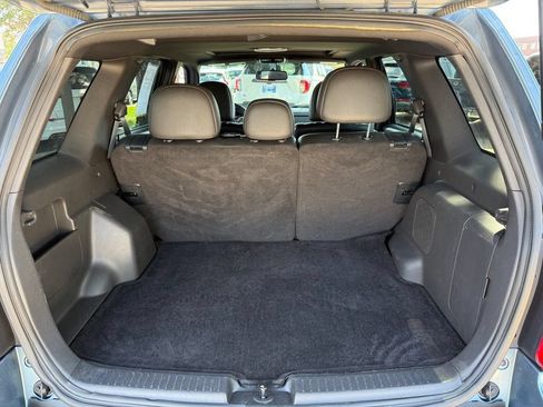 Used 2011 Ford Escape Limited w/ 301A Rapid Spec Order Code AWD/4WD image 15