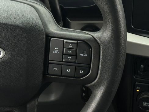 Used 2024 Ford F350 XLT w/ FX4 Off-Road Package AWD/4WD image 17