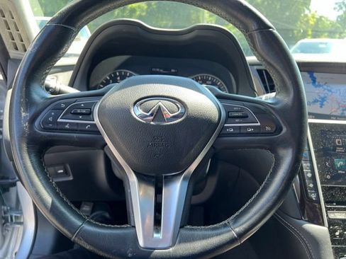 Used 2018 INFINITI Q50 Luxe w/ Essential Package (3.0T Luxe) AWD/4WD image 22