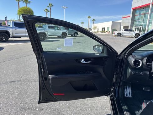 Used 2024 Kia Forte GT w/ GT2 Package image 12