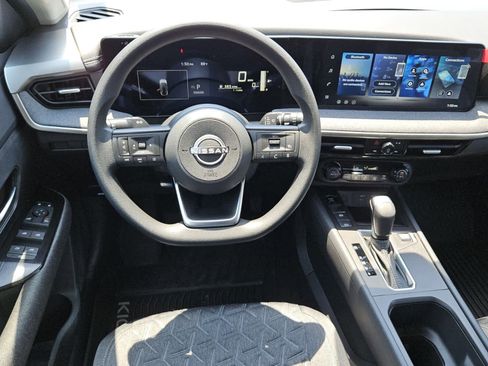 New 2026 Nissan Kicks SV FWD image 5