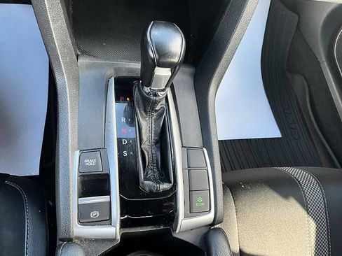 Used 2020 Honda Civic Sport image 24