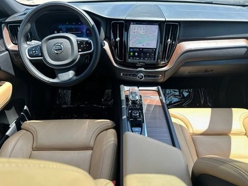 Certified 2022 Volvo XC60 B6 Inscription w/ Advanced Package AWD/4WD image 16
